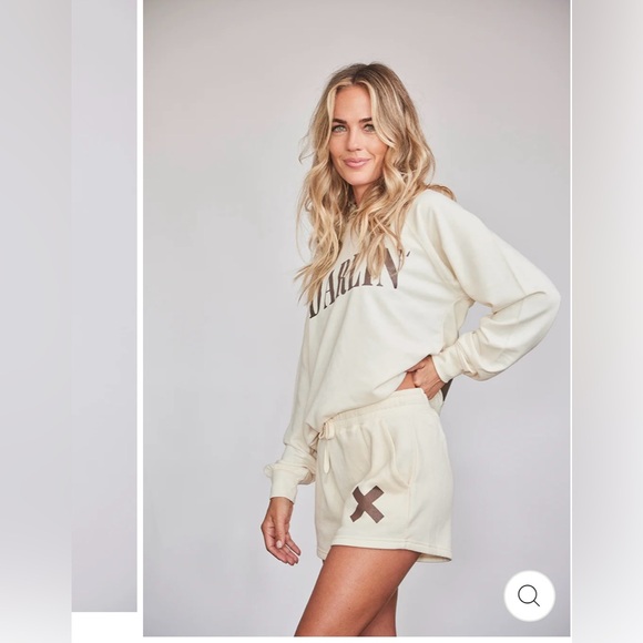 DARLIN' LIGHTWEIGHT CREWNECK & SHORTS IN IVORY SIZE XL - EXTRA LARGE - Picture 3 of 6